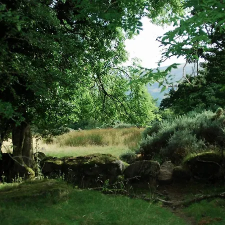 Barn Retreat With Mountain Views Apartman